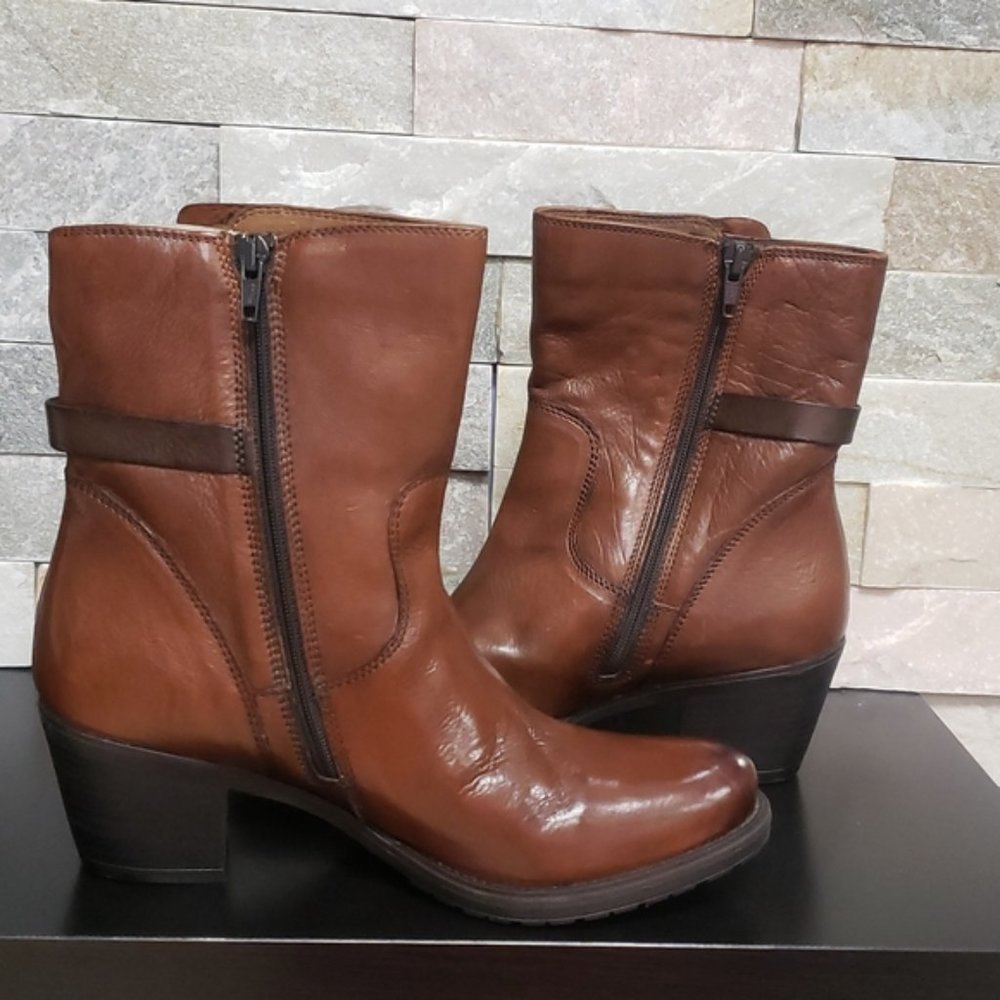 💎 Clarks Women's Maymie Skye Boot (47) - Picture 3 of 10